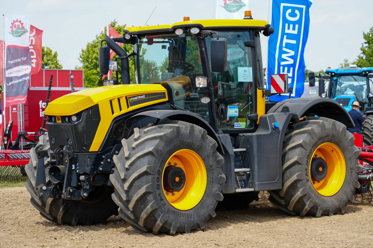 JCB Fastrac 4220 på Öko-Feldtage i Tyskland