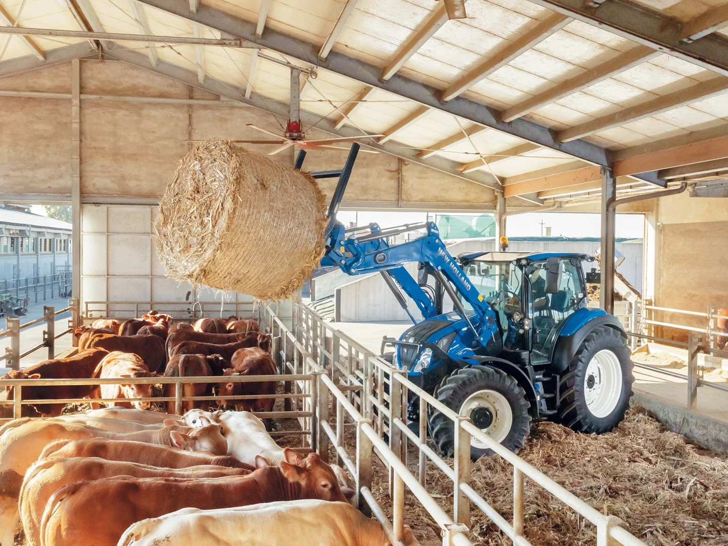 New Holland T5 Dynamic Command med frontlaster
